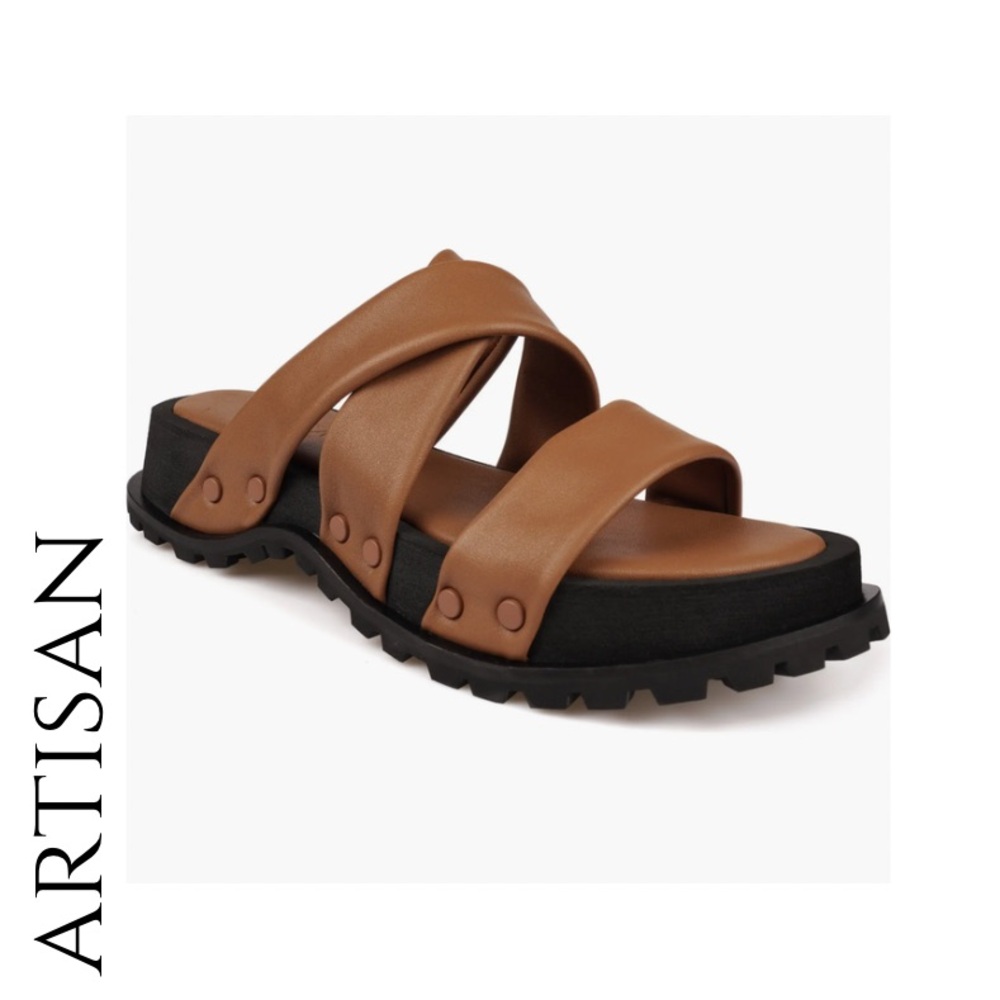 Artisan crafted by Zigi Elixa Platform Sandal Women’s size 8